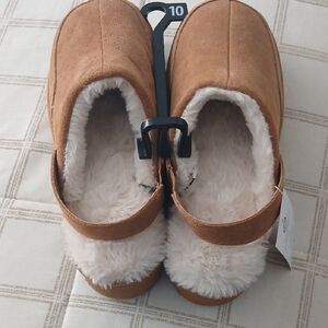 Cozy Tan Mules with Faux Fur Lining